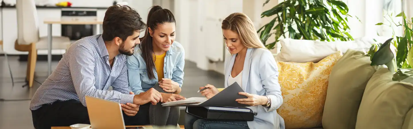 Insurance Specialist | Bryant & Stratton