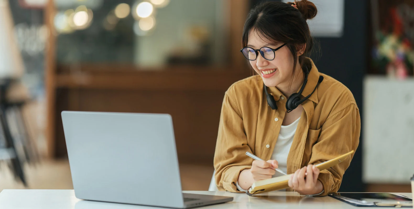 6 Questions to Ask Your Professor in an Online Class
