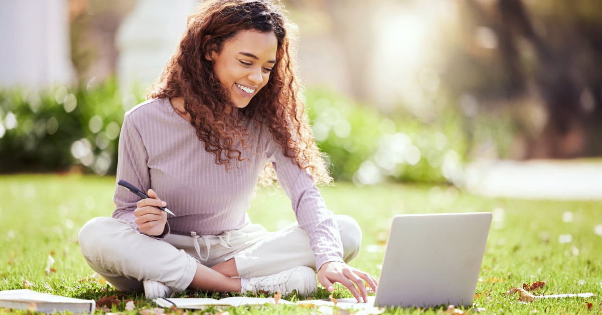 Online Associate Degree Programs: Within 2 Years | B&SC