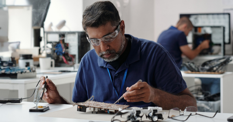 Electronic Technology Experience Day